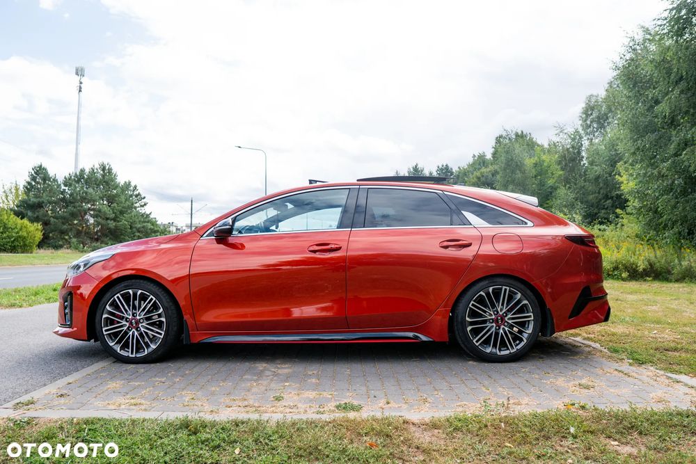 Kia ProCeed 1.6 T-GDI GT DCT - 5