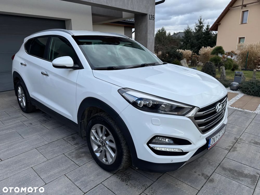 Hyundai Tucson 2.0 CRDI Comfort 4WD - 2