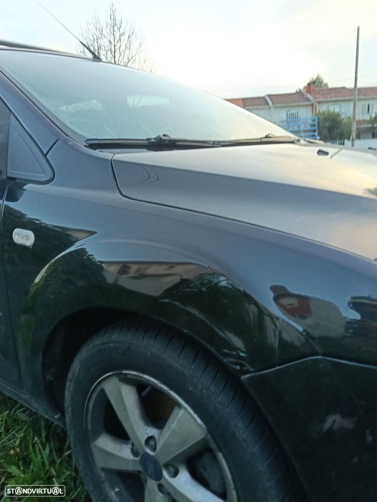 Ford Focus SW 1.6 TDCi Ghia - 3