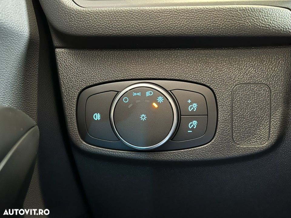 Ford Focus - 17