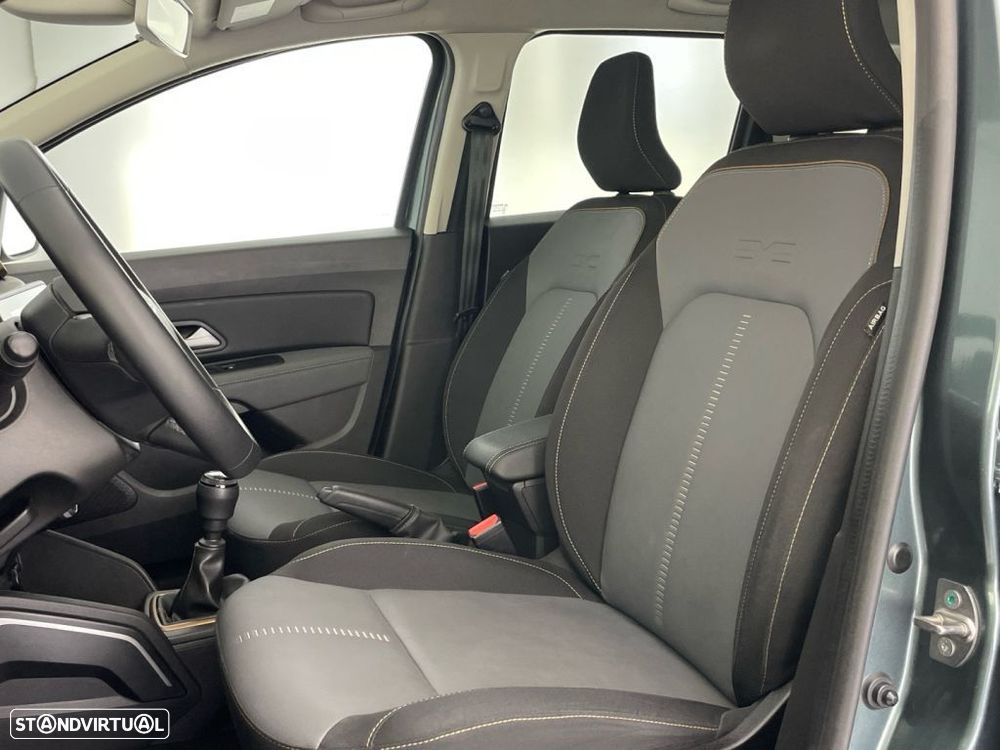 Dacia Duster 1.0 TCe ECO-G Extreme Bi-Fuel — fotografia 17