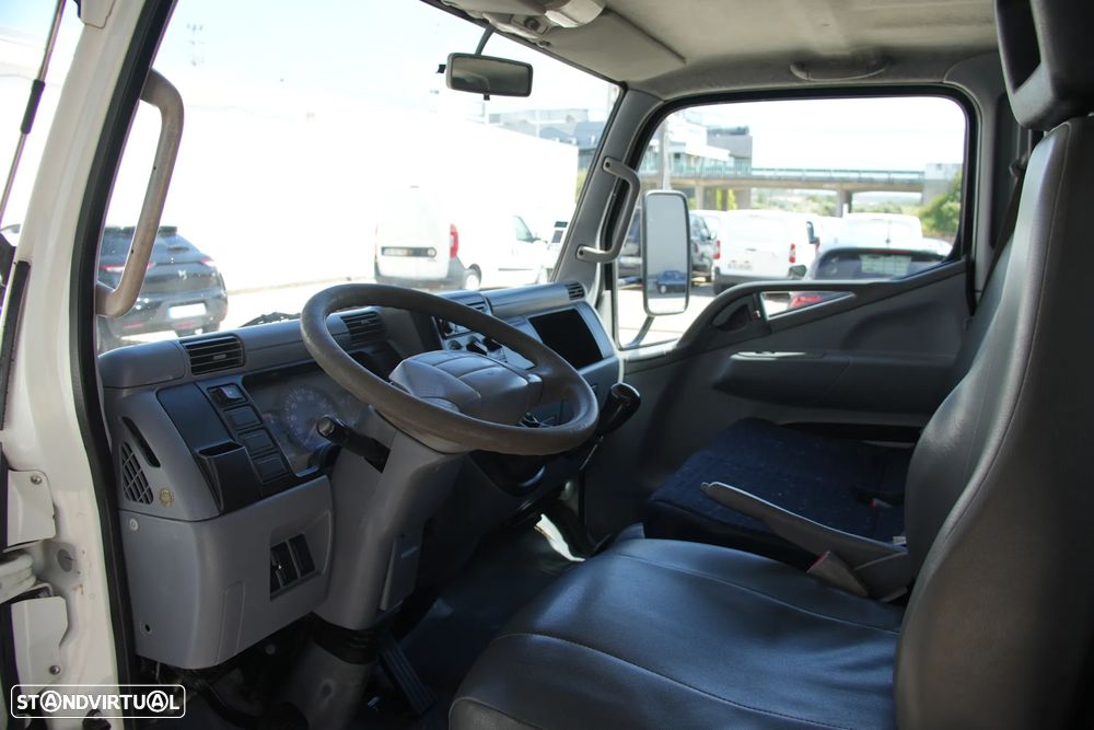 Mitsubishi Canter 3S13D 3.0DID 125cv 7Lugares - 6