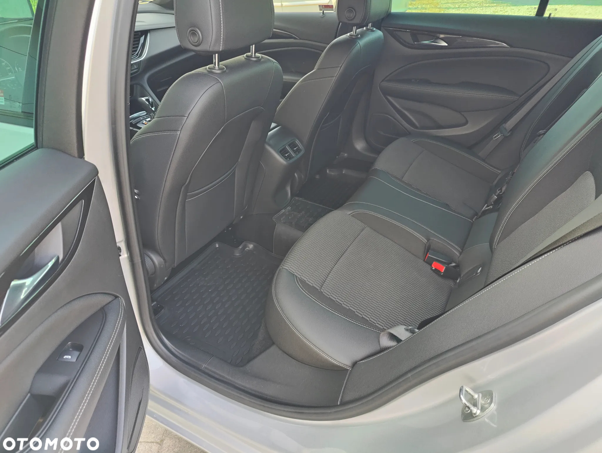 Opel Insignia 2.0 CDTI Ultimate S&S - 13