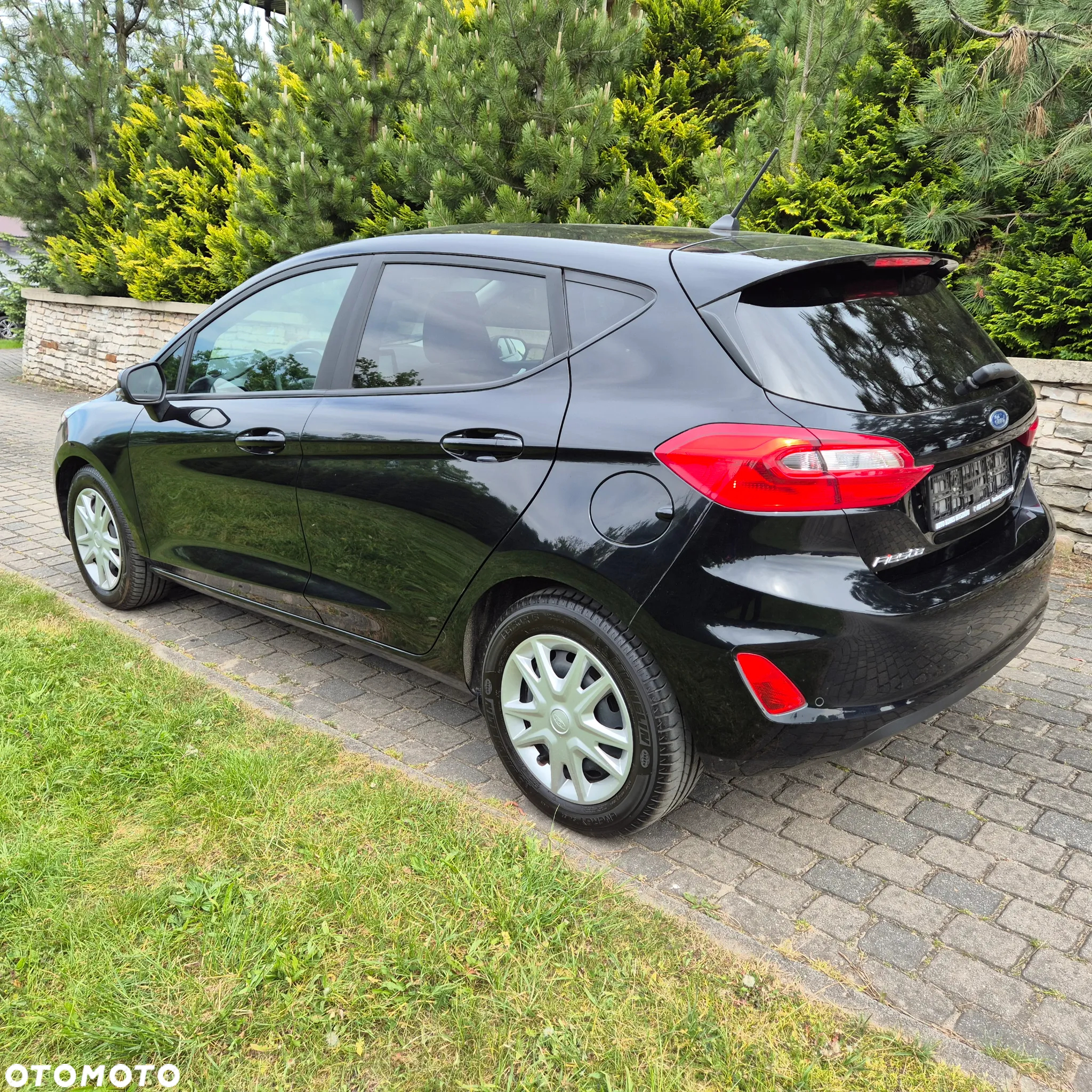 Ford Fiesta - 2