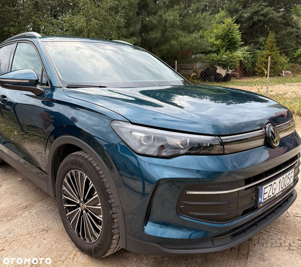 Volkswagen Tiguan 1.5 eTSI R-Line DSG - 1