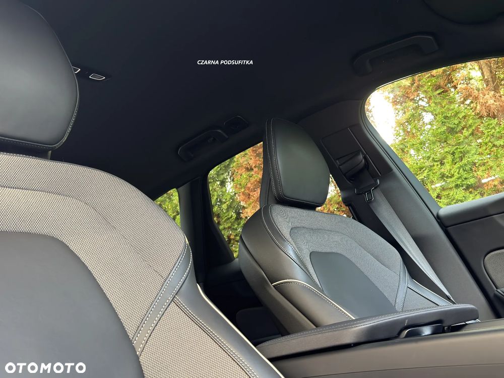 Volvo XC 60 B5 B AWD Geartronic RDesign - 15