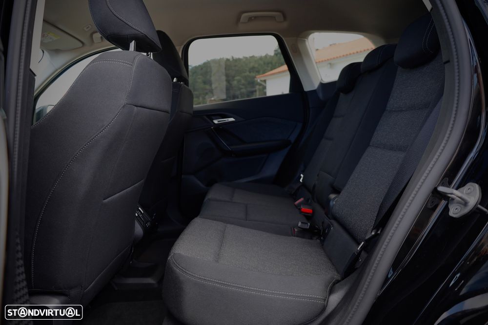 BMW X1 xDrive25e - 16