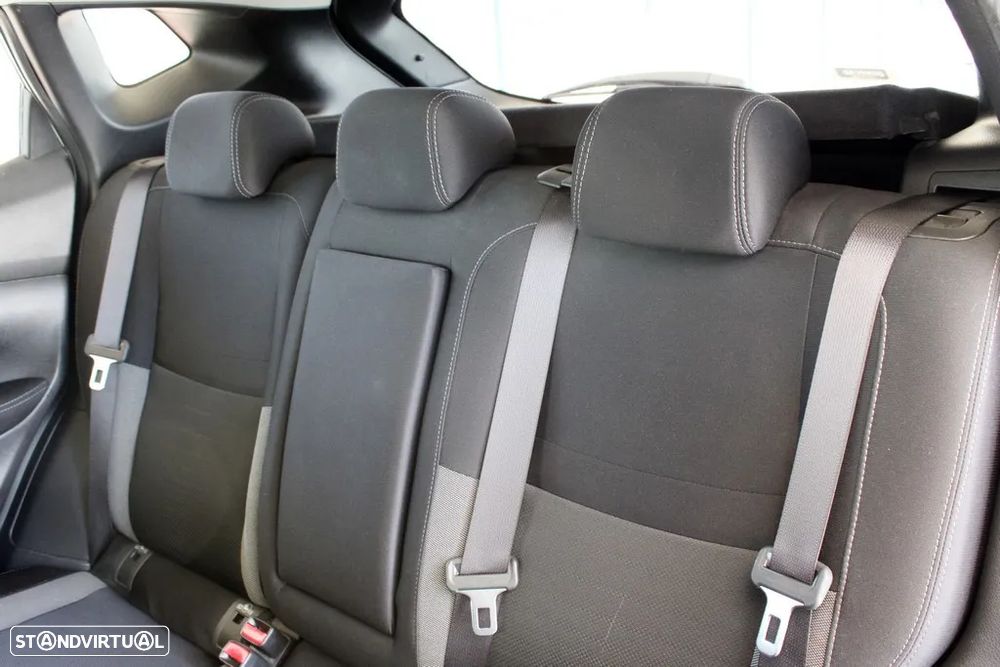 Nissan Qashqai 1.5 dCi N-Connecta Business - 15