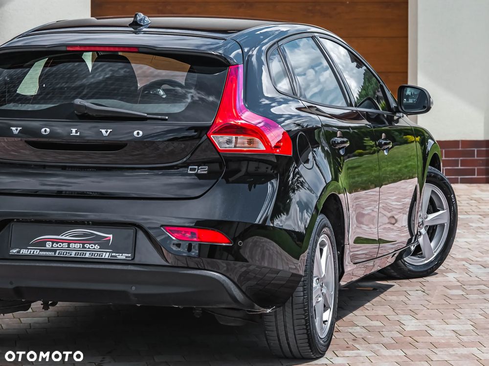 Volvo V40 D2 Momentum - 13