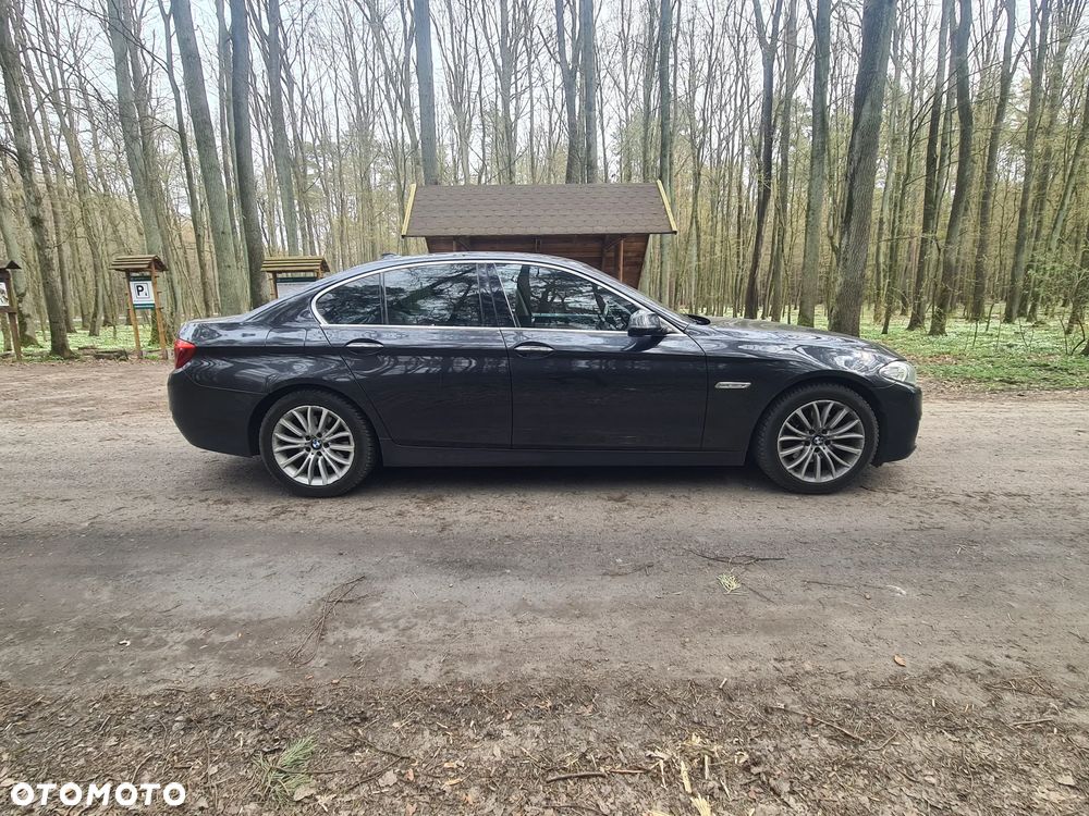 BMW Seria 5 520d xDrive Luxury Line - 6