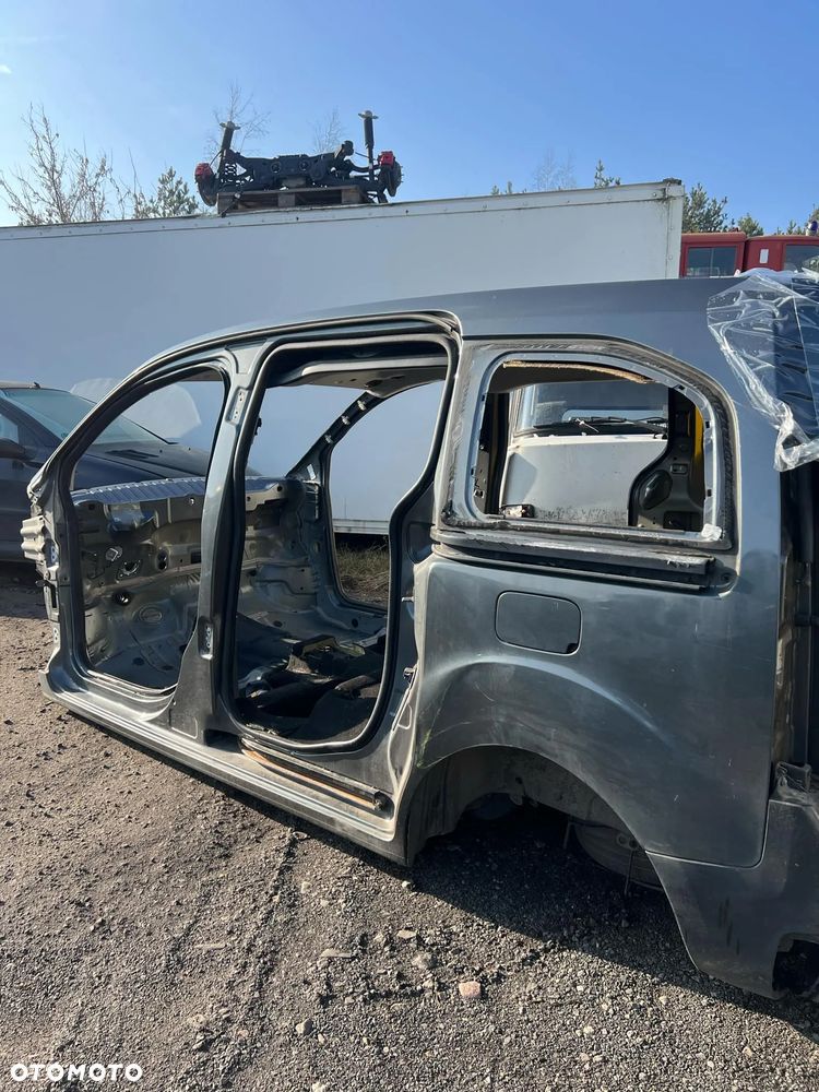 Ćwiartka prawa/ lewa tylna Citroen Berlingo III 3 Multispace !! Karoseria !! - 1
