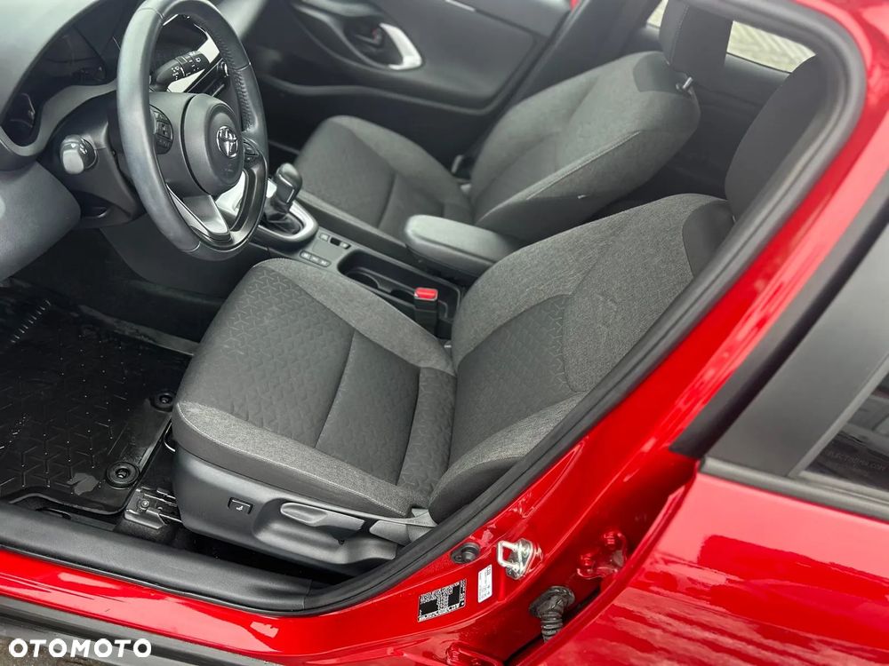 Toyota Yaris Cross Hybrid 1.5 Comfort - 14