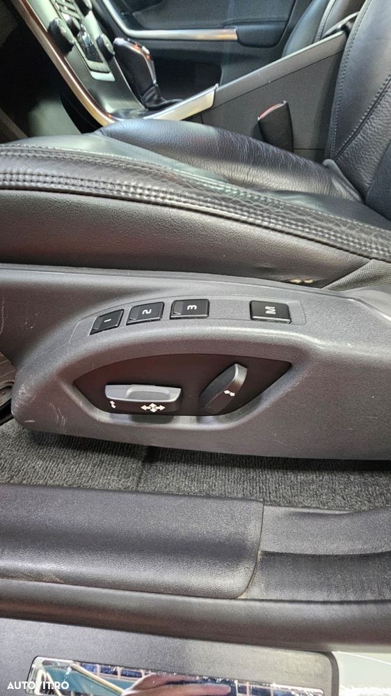 Volvo XC 60 D5 AWD Summum - 13