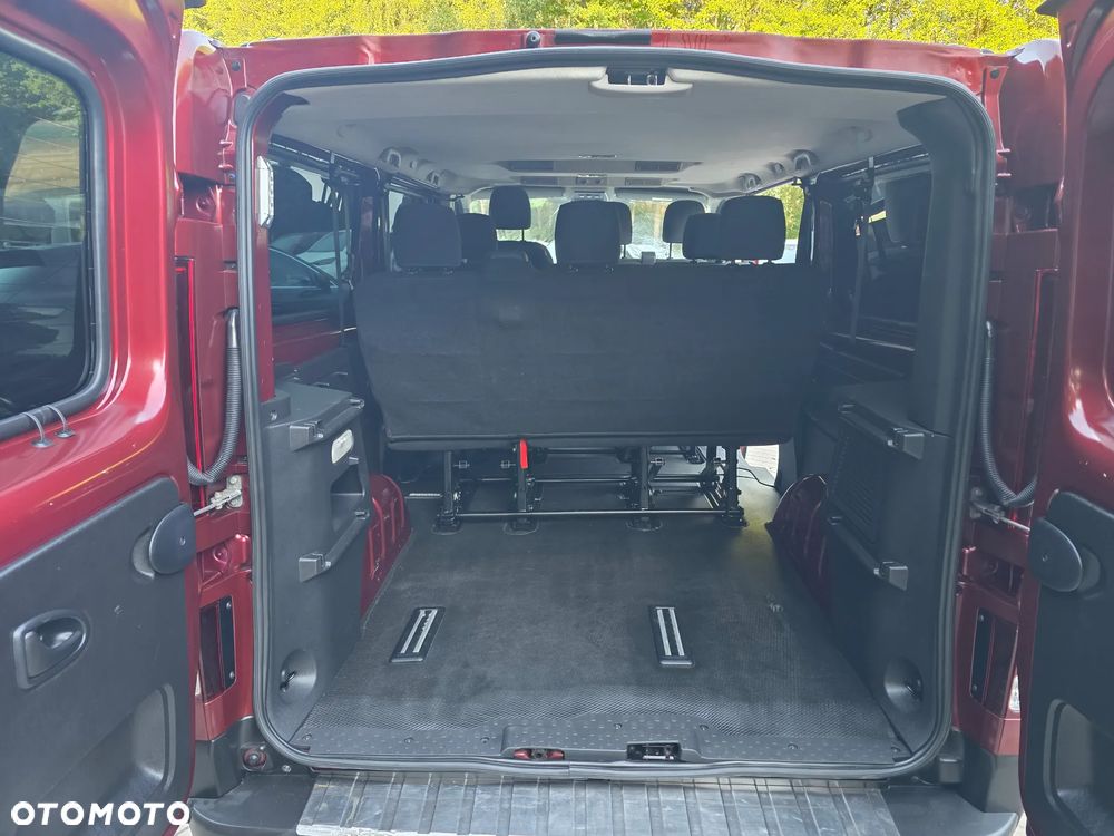 Renault Trafic 2.0 L2H1 HD Extra (bryg.) - 18