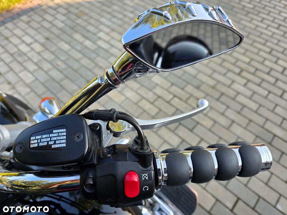 Triumph Rocket - 33