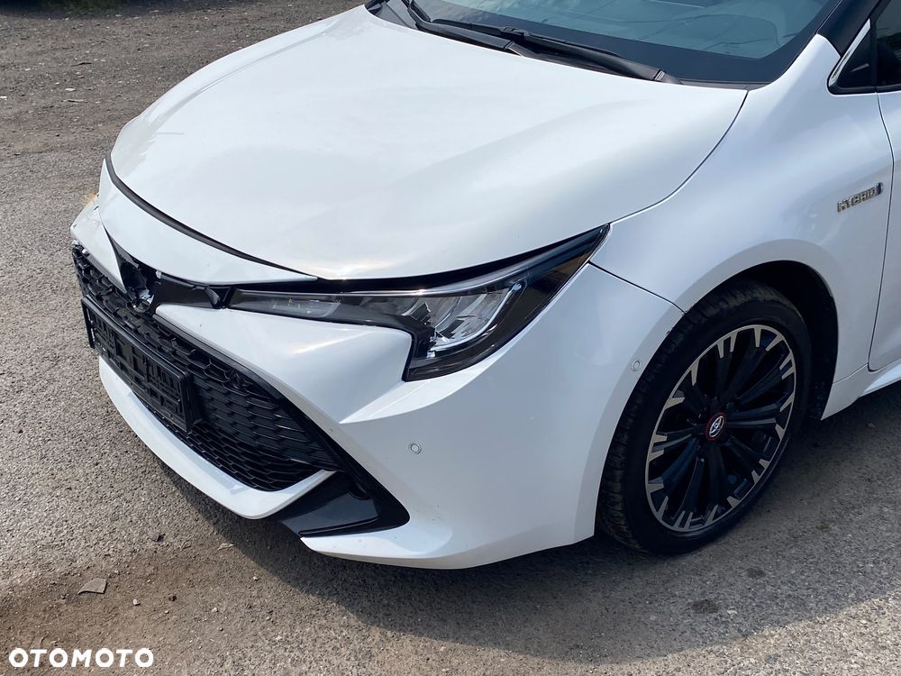 Toyota Corolla 1.8 Hybrid Club - 9