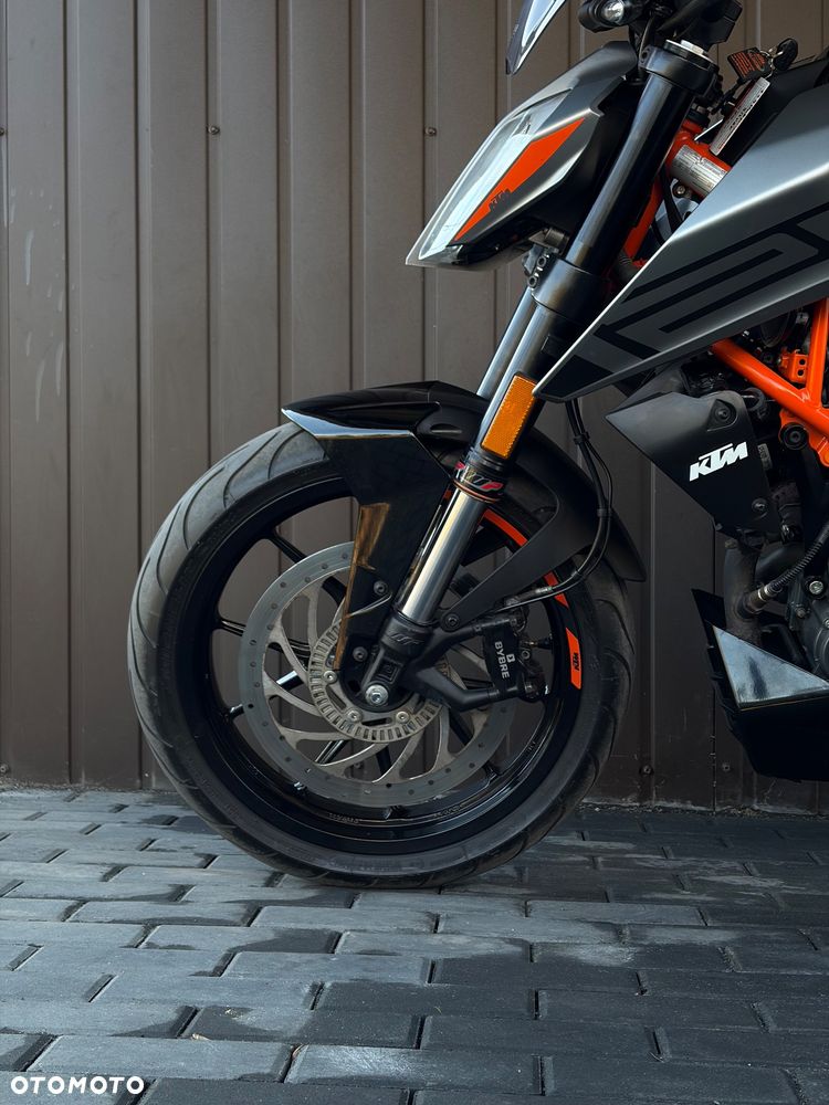 KTM Duke - 20