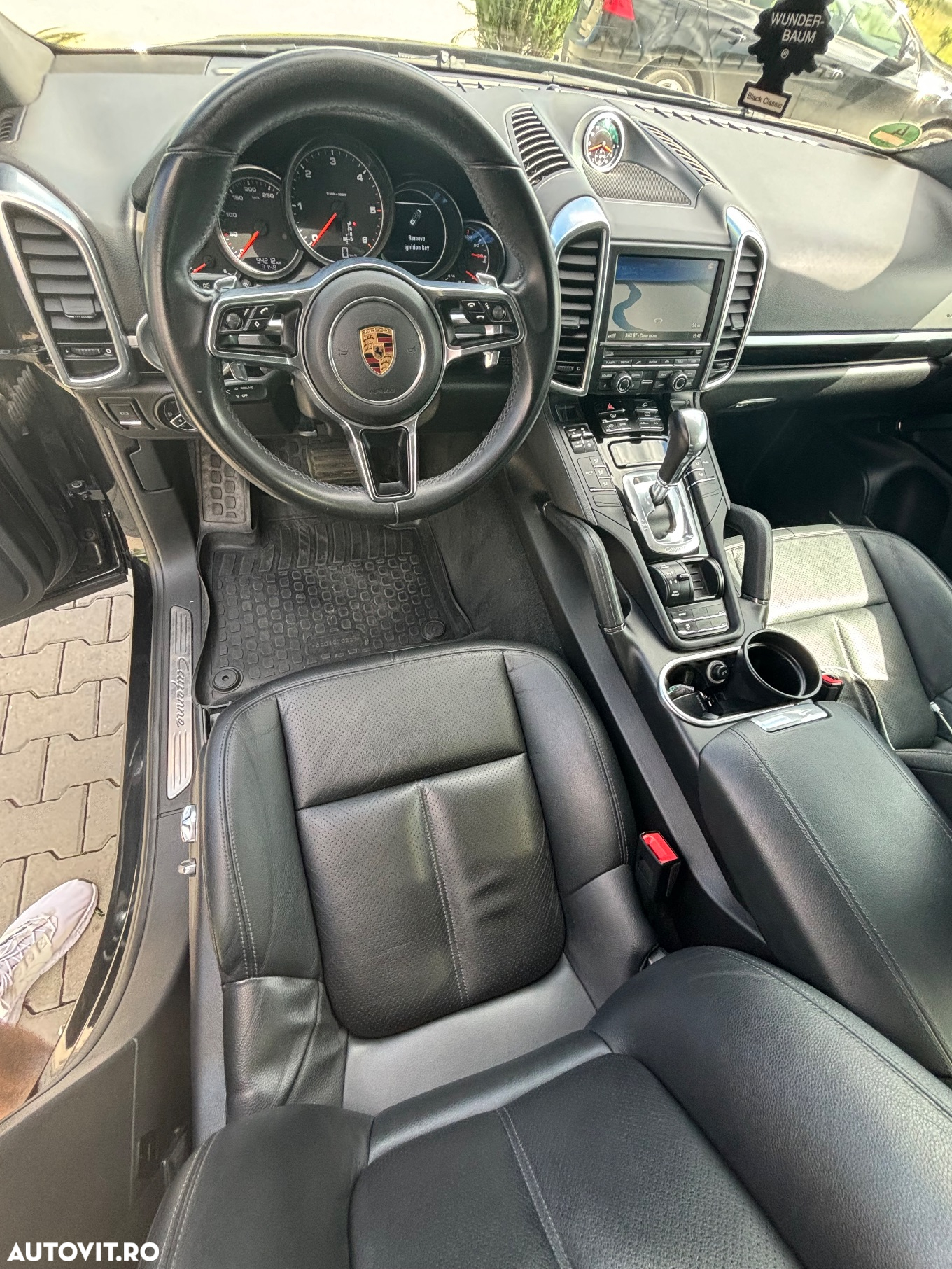 Porsche Cayenne 3.0 L - 13