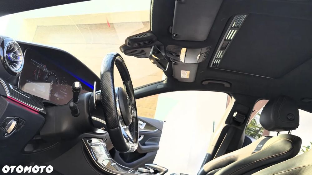 Mercedes-Benz CLS - 33