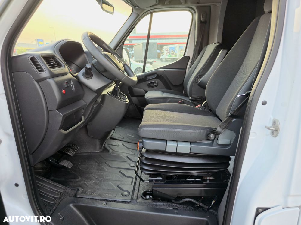 Renault Master - 9