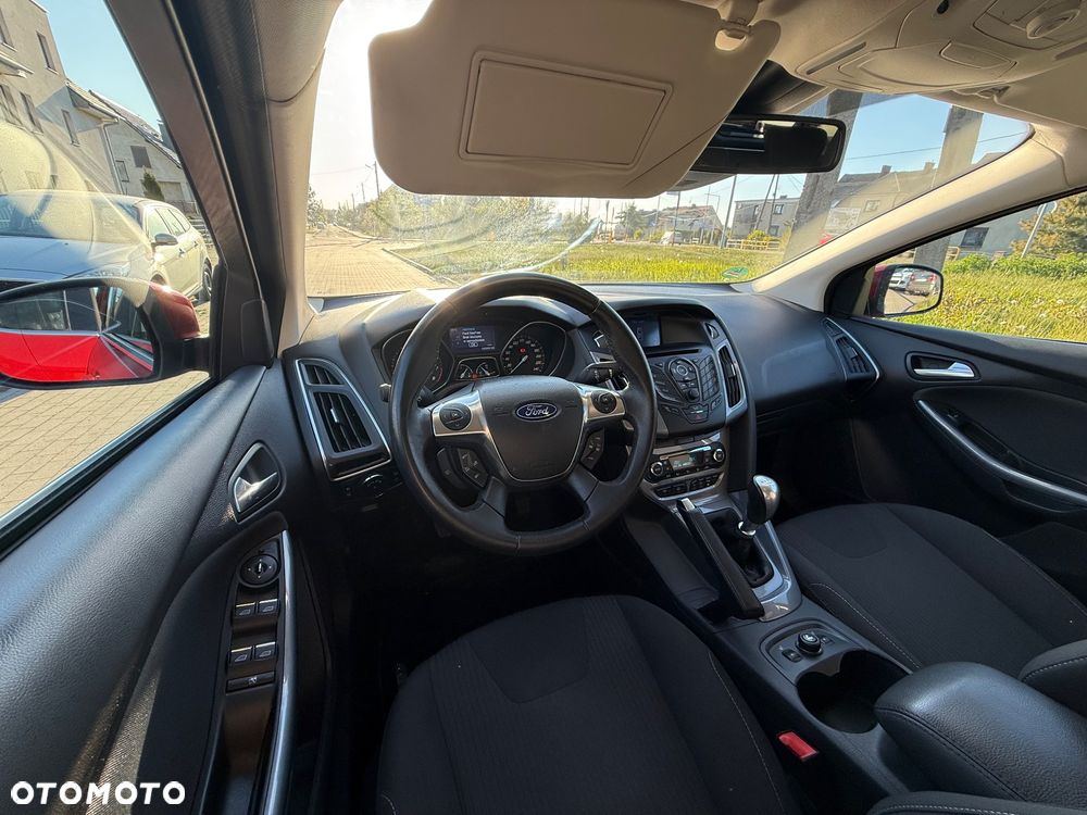 Ford Focus 1.6 EcoBoost Start-Stopp-System Titanium - 25