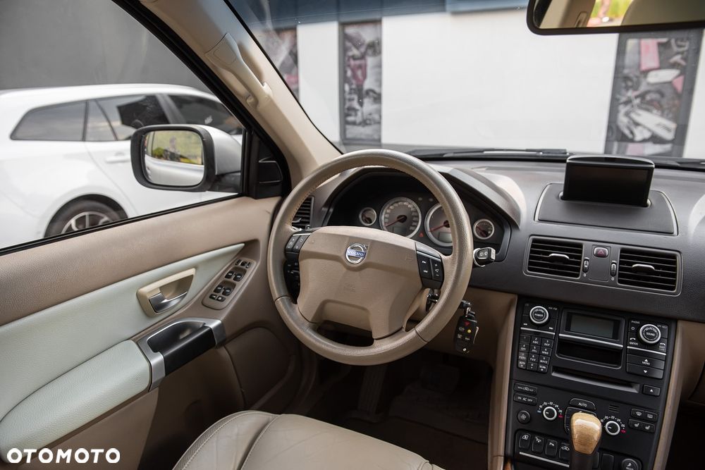Volvo XC 90 D5 Summum - 24