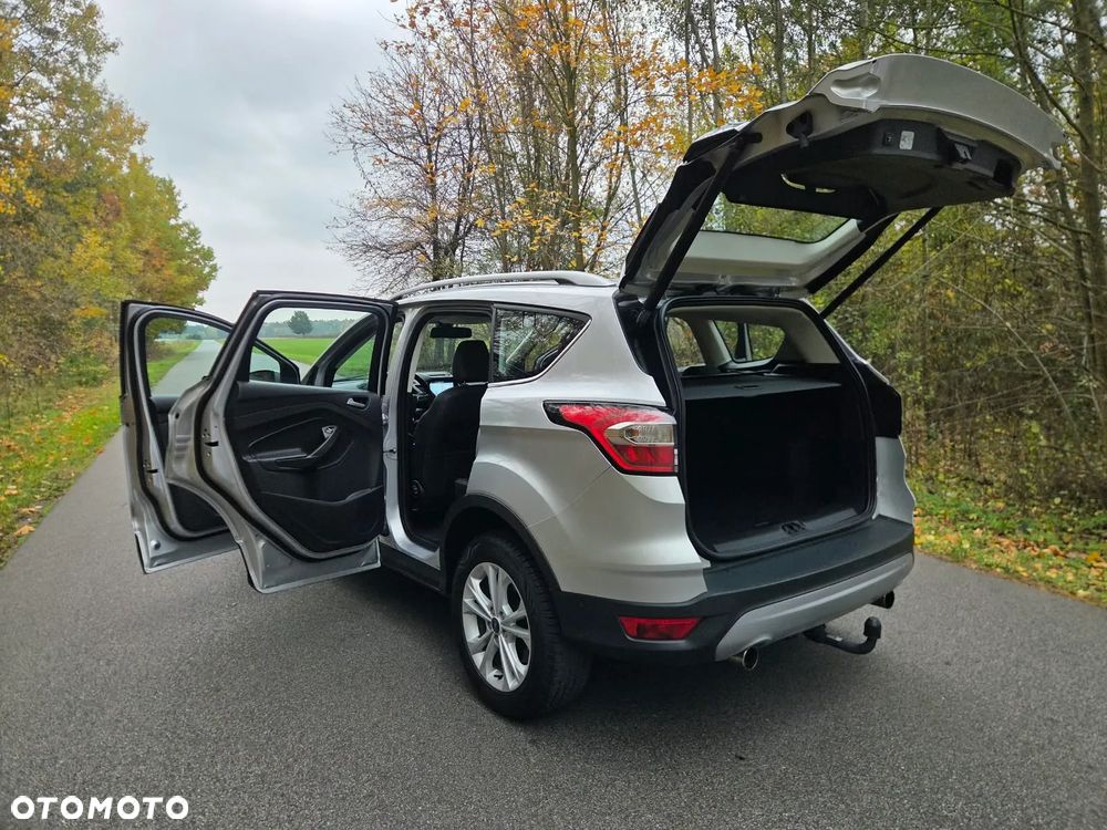 Ford Kuga 1.5 EcoBoost 2x4 Business Edition - 8