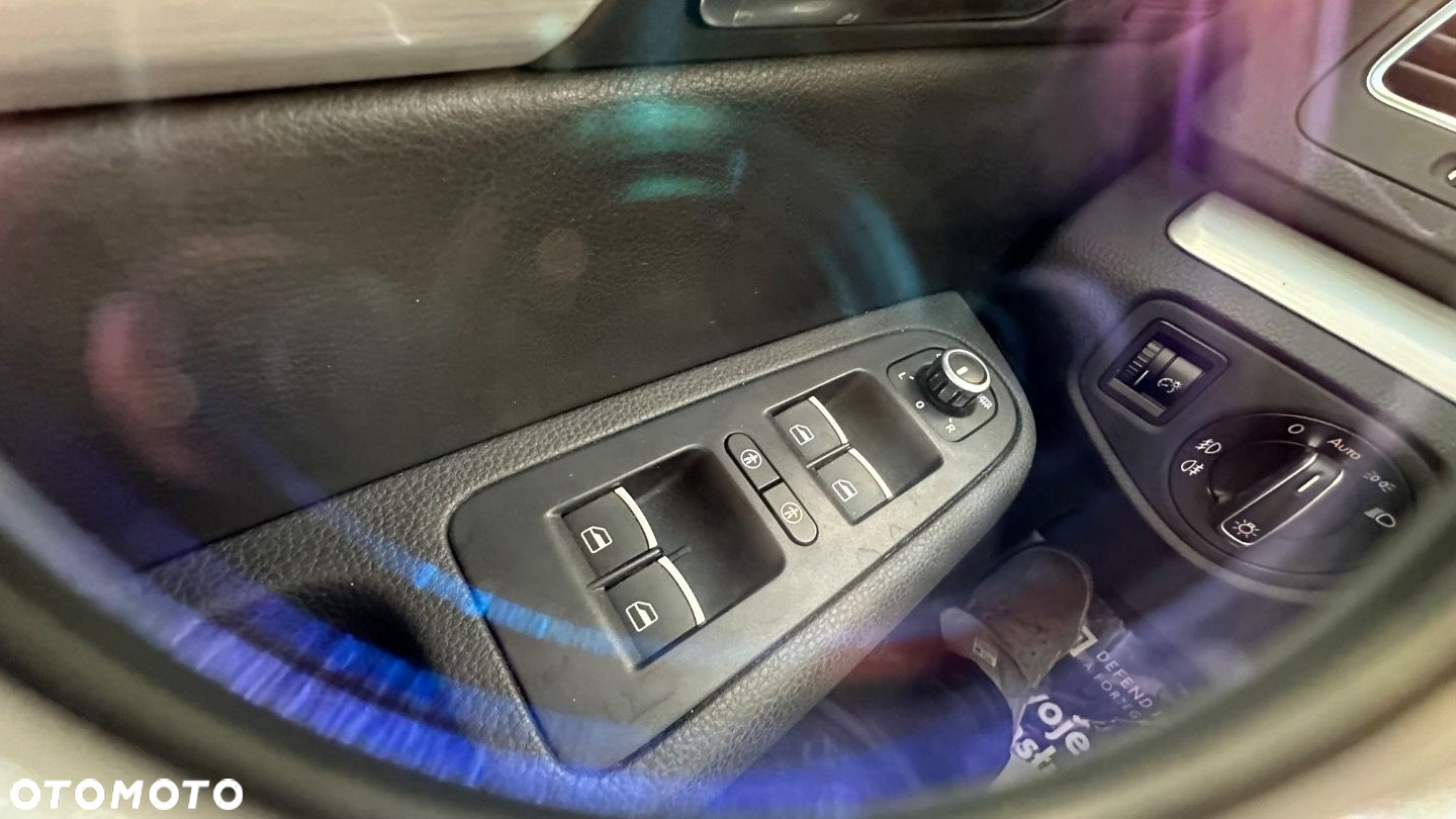 Volkswagen Sharan - 34