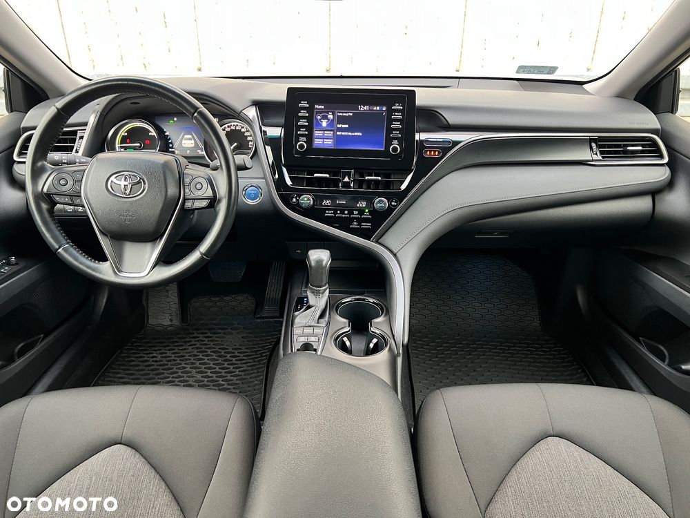 Toyota Camry 2.5 Hybrid Comfort CVT - 11