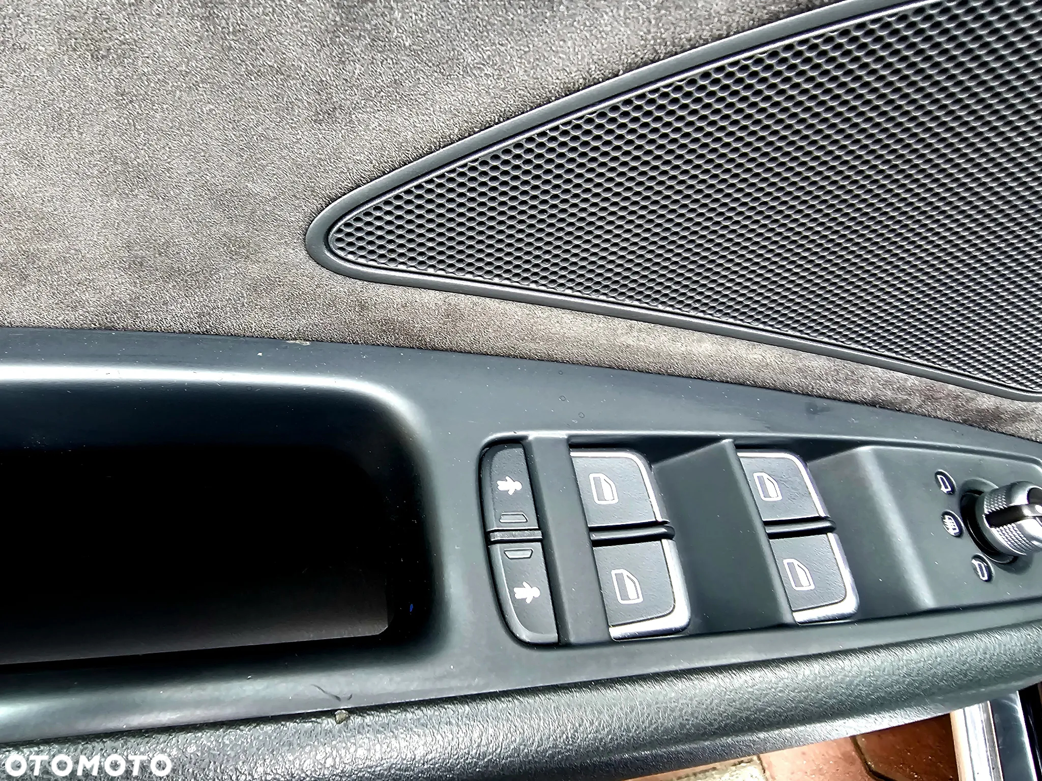 Audi A8 3.0 TDI DPF clean diesel quattro tiptronic Lang - 39