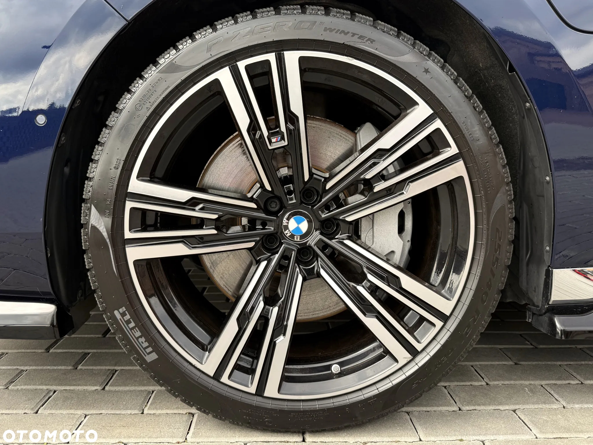 BMW Seria 7 750e PHEV xDrive M Sport sport - 25