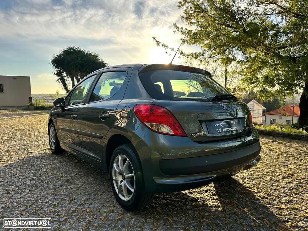 Peugeot 207 1.4 16V Active - 6