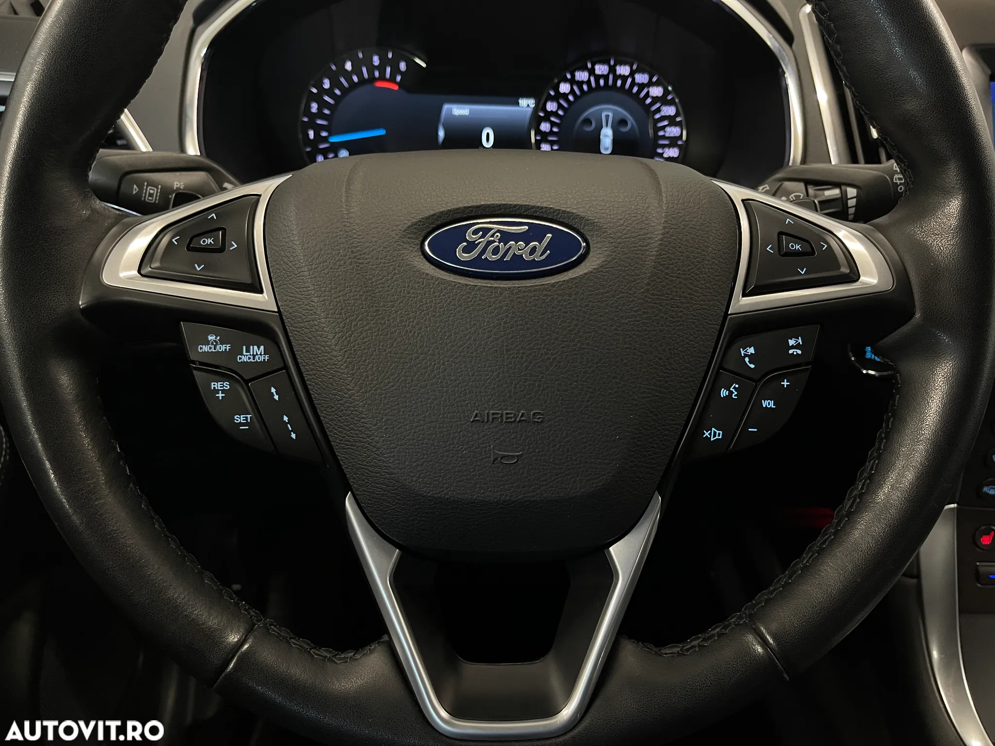 Ford S-Max 2.0 TDCi Powershift Titanium - 25