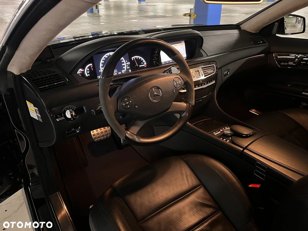 Mercedes-Benz CL - 17