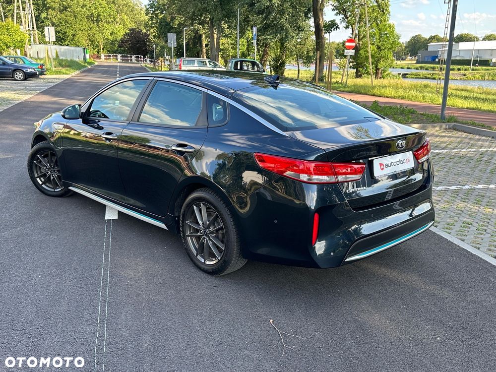 Kia Optima Plug-in Hybrid - 4