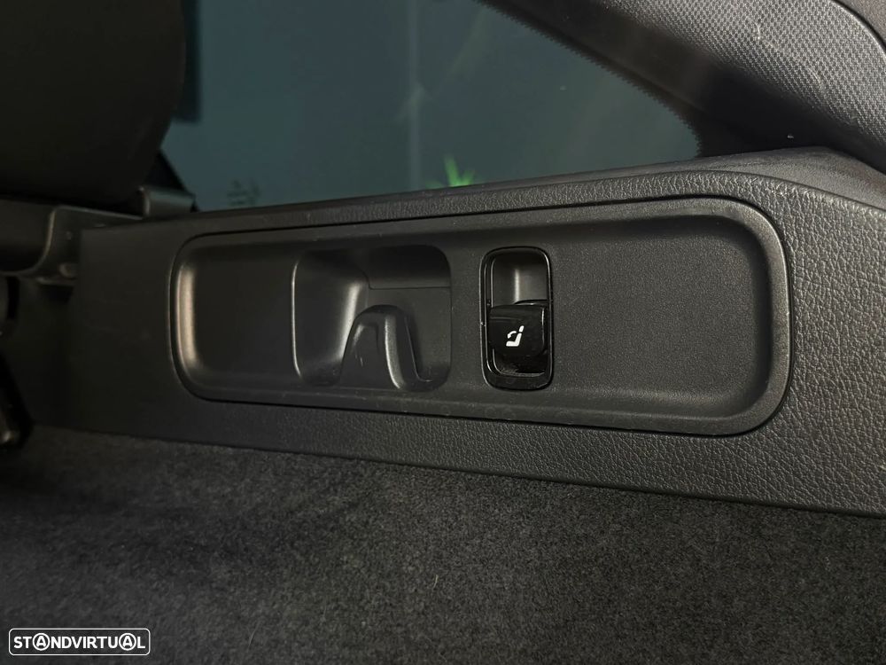 Mercedes-Benz C 300 e AMG Line - 53