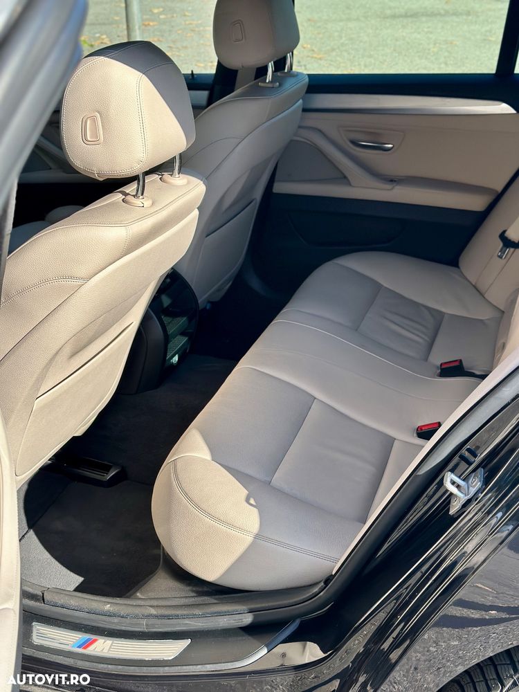 BMW Seria 5 520d xDrive - 10