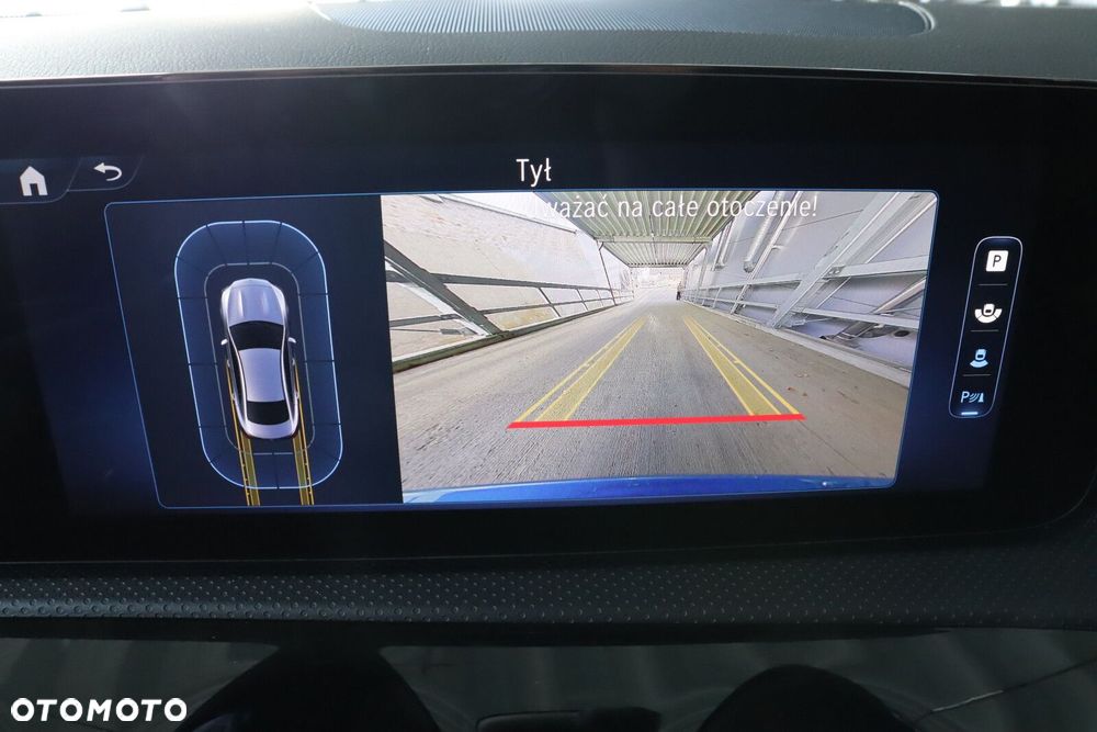 Mercedes-Benz CLA 180 AMG Line 7G-DCT - 12