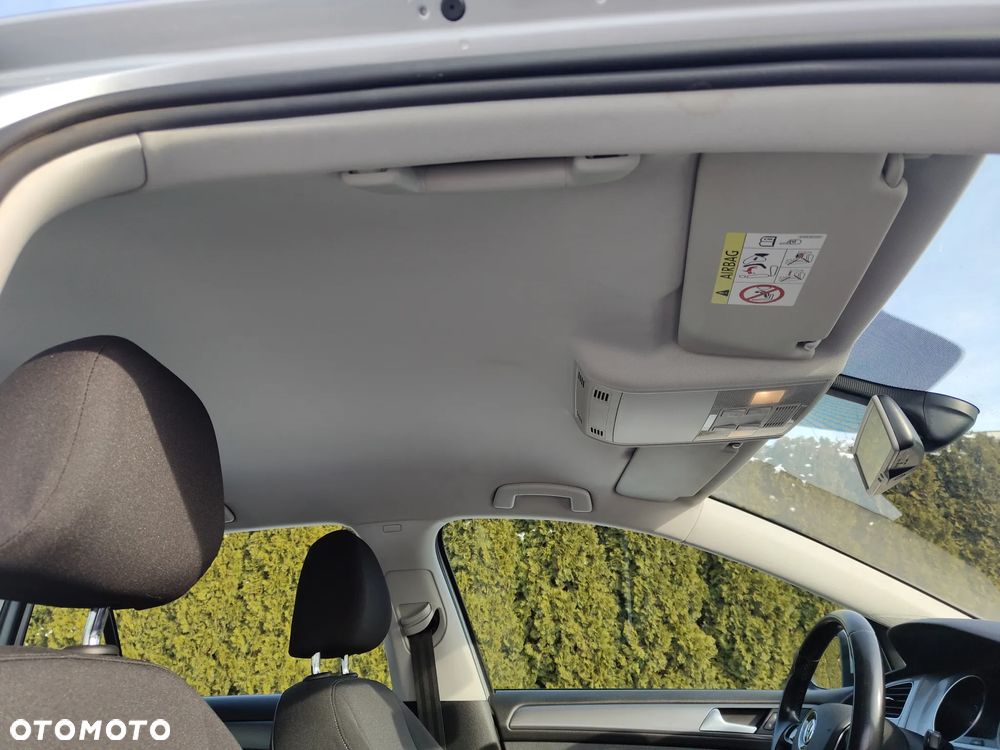 Volkswagen Golf 1.2 TSI BMT Trendline EU6 - 10