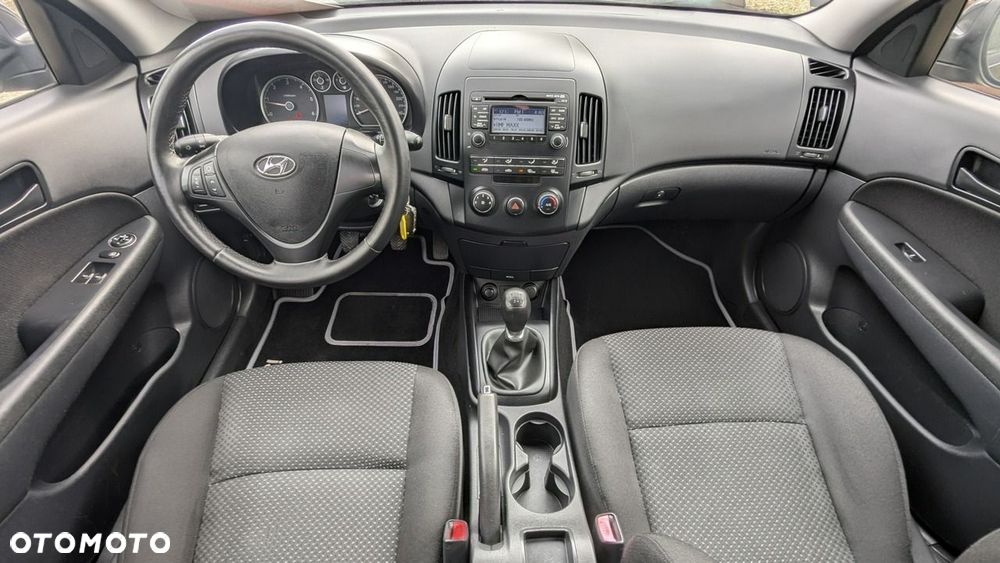 Hyundai i30 1.6 CRDi Base - 21