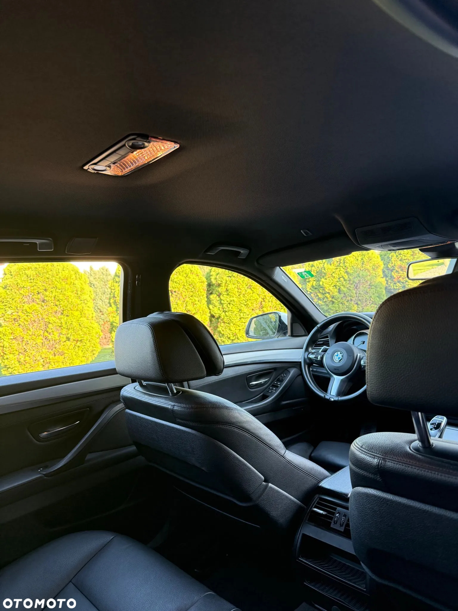 BMW Seria 5 528i xDrive Touring Sport-Aut - 37