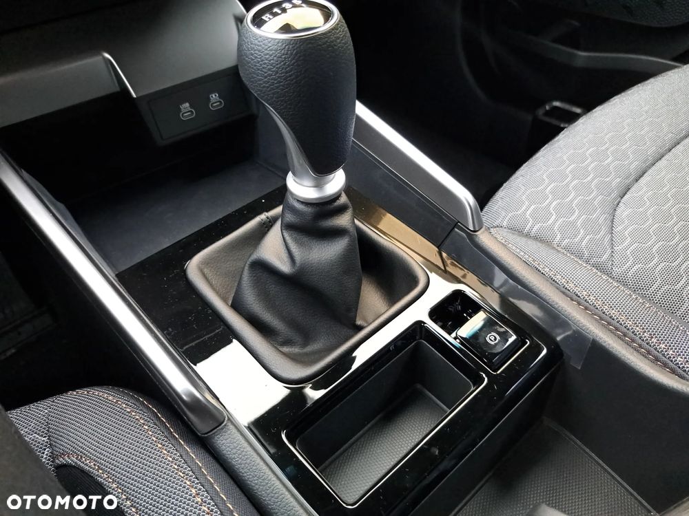 SsangYong/KGM Torres 1.5 T-GDI Joy - 16