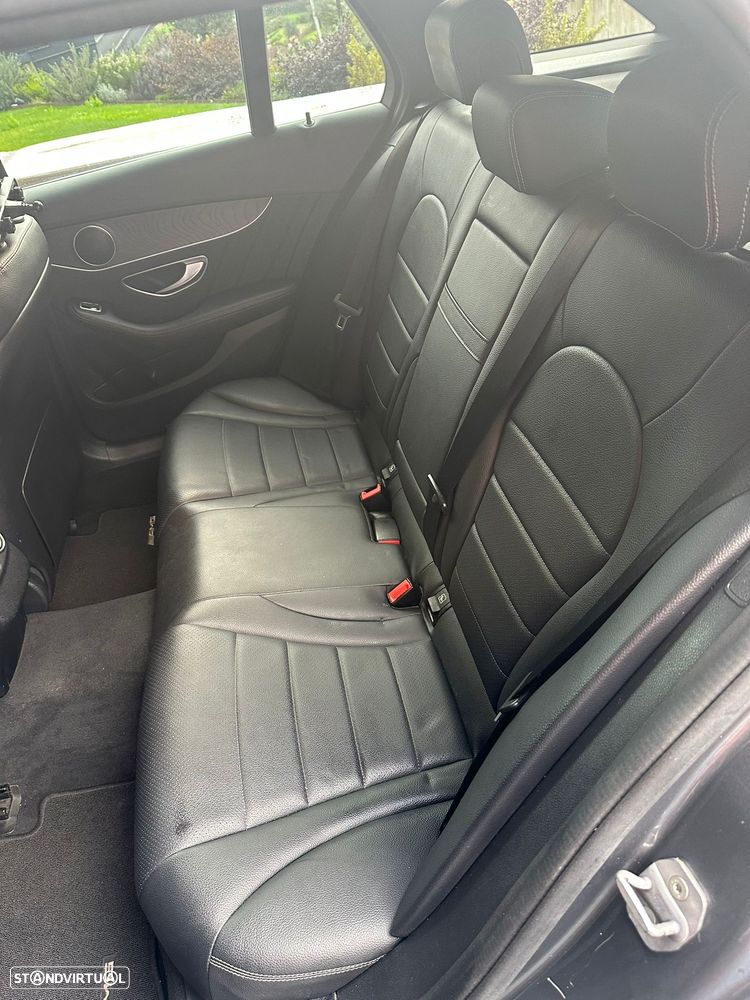 Mercedes-Benz C 220 d AMG Line - 11