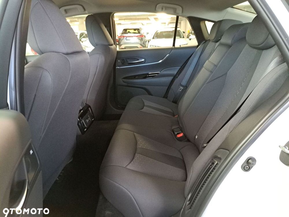 Toyota Mirai Prestige - 12