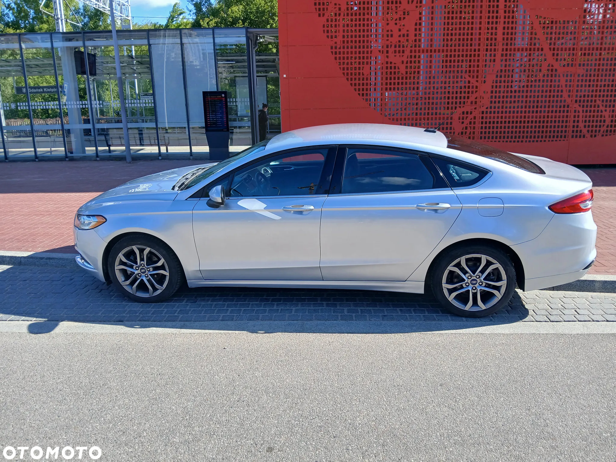 Ford Fusion - 5