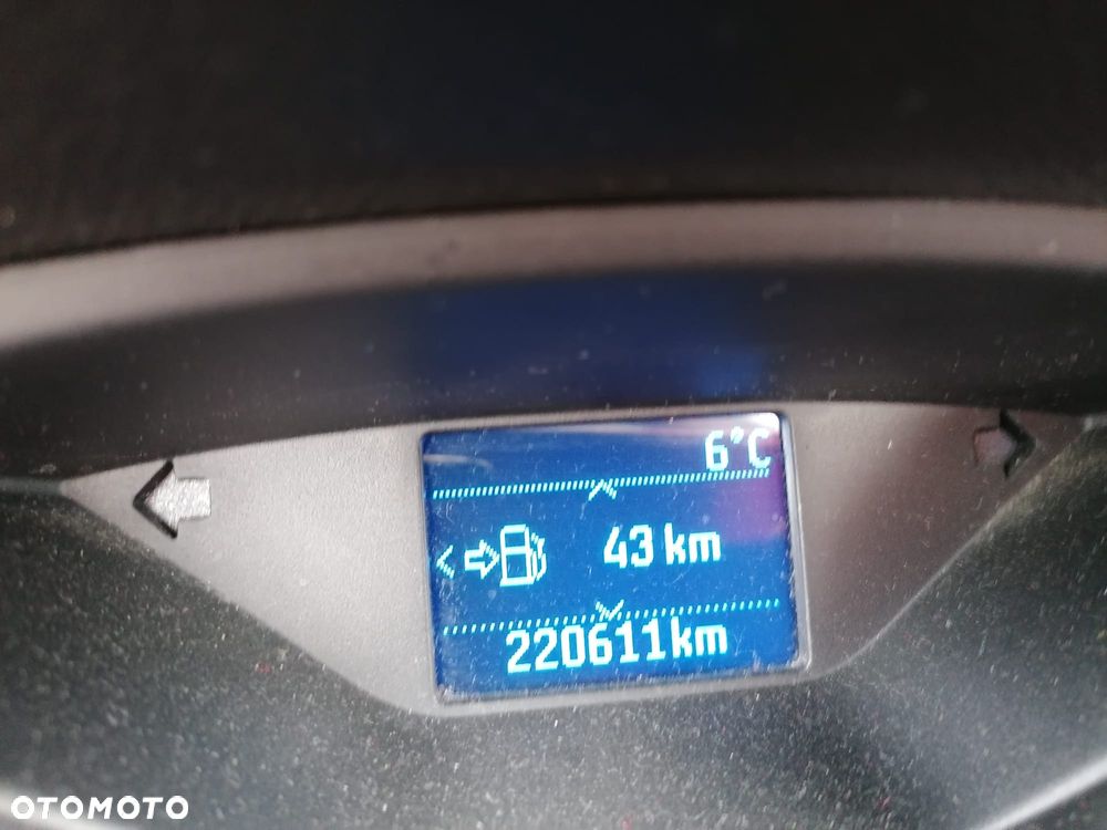 Ford Focus 1.5 TDCi Trend - 6