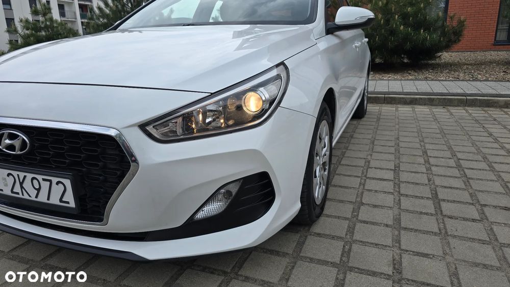 Hyundai i30 1.4 Comfort - 20