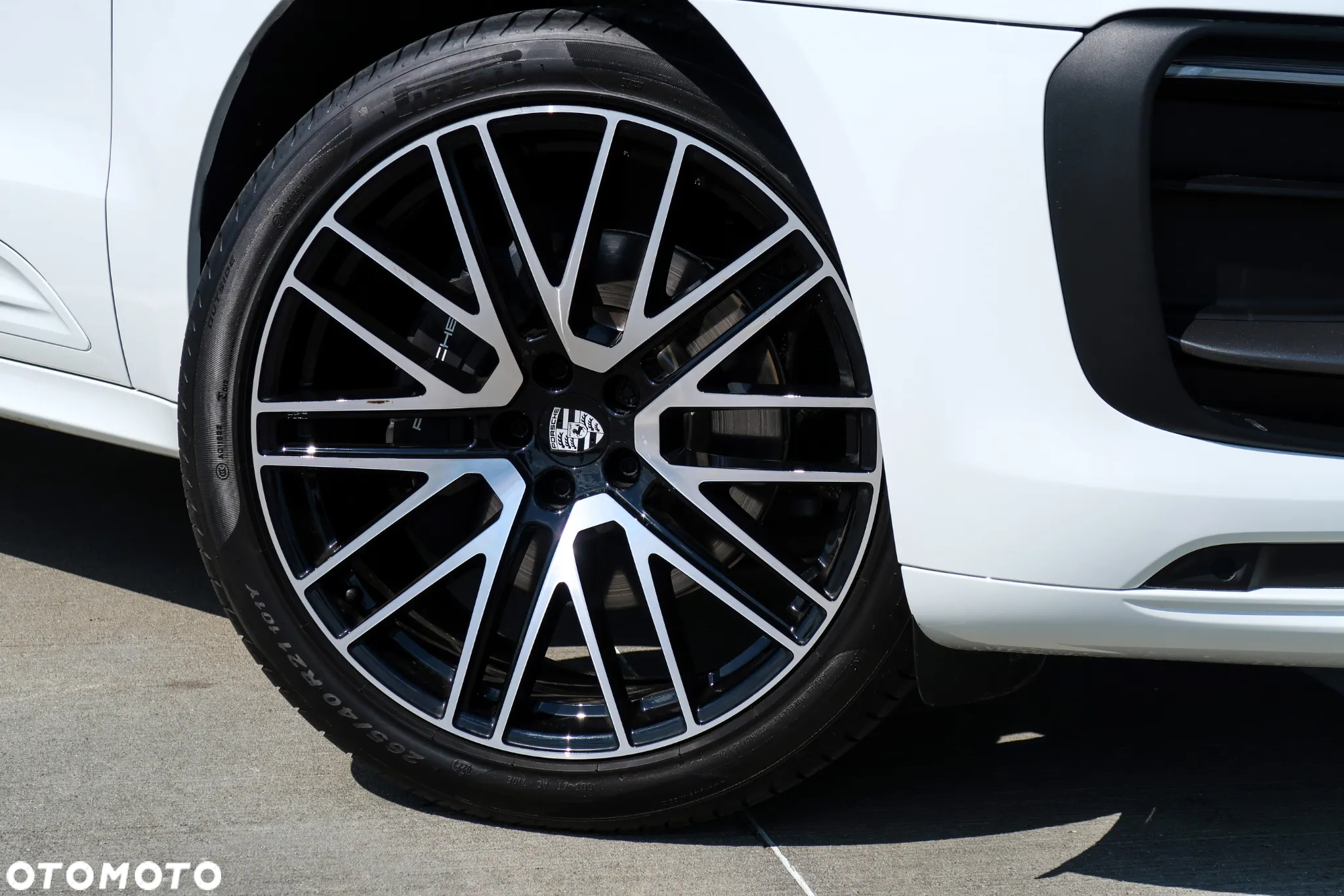 Porsche Macan T - 17