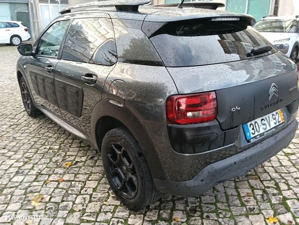Citroën C4 Cactus 1.6 BlueHDi Feel J17 - 26