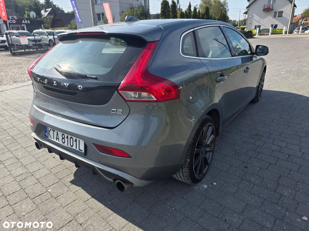 Volvo V40 - 6